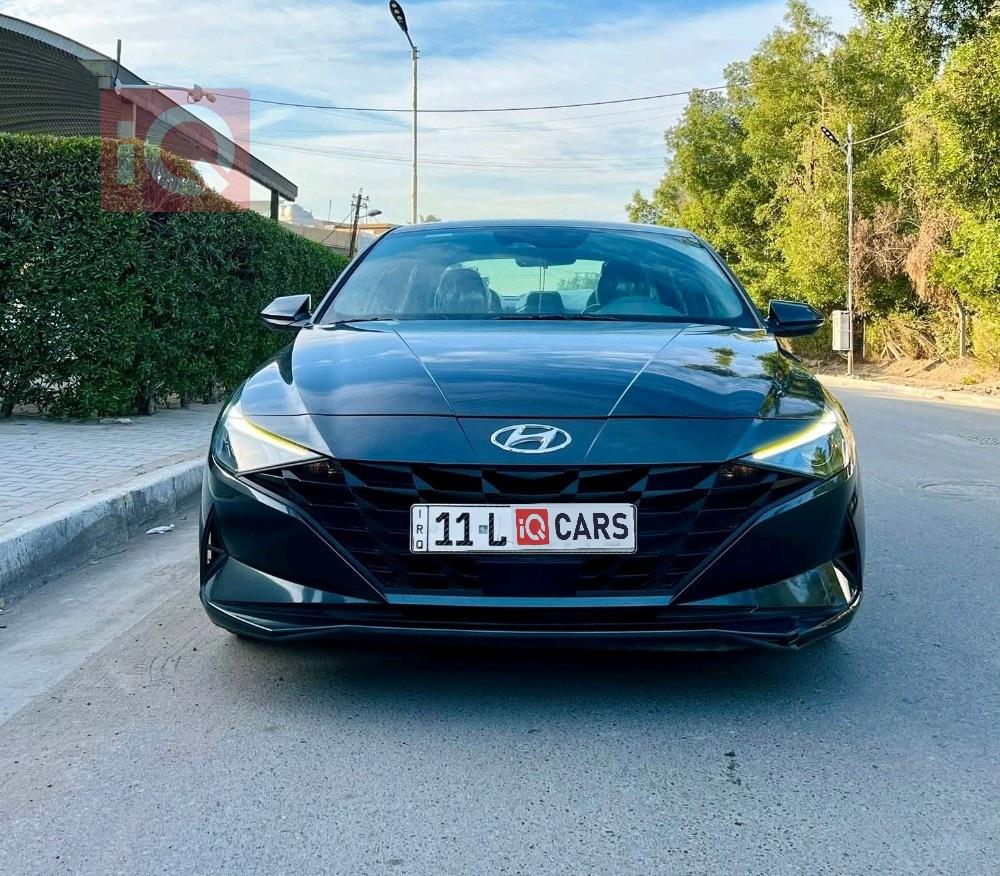 هیۆندای ئەلەنترا